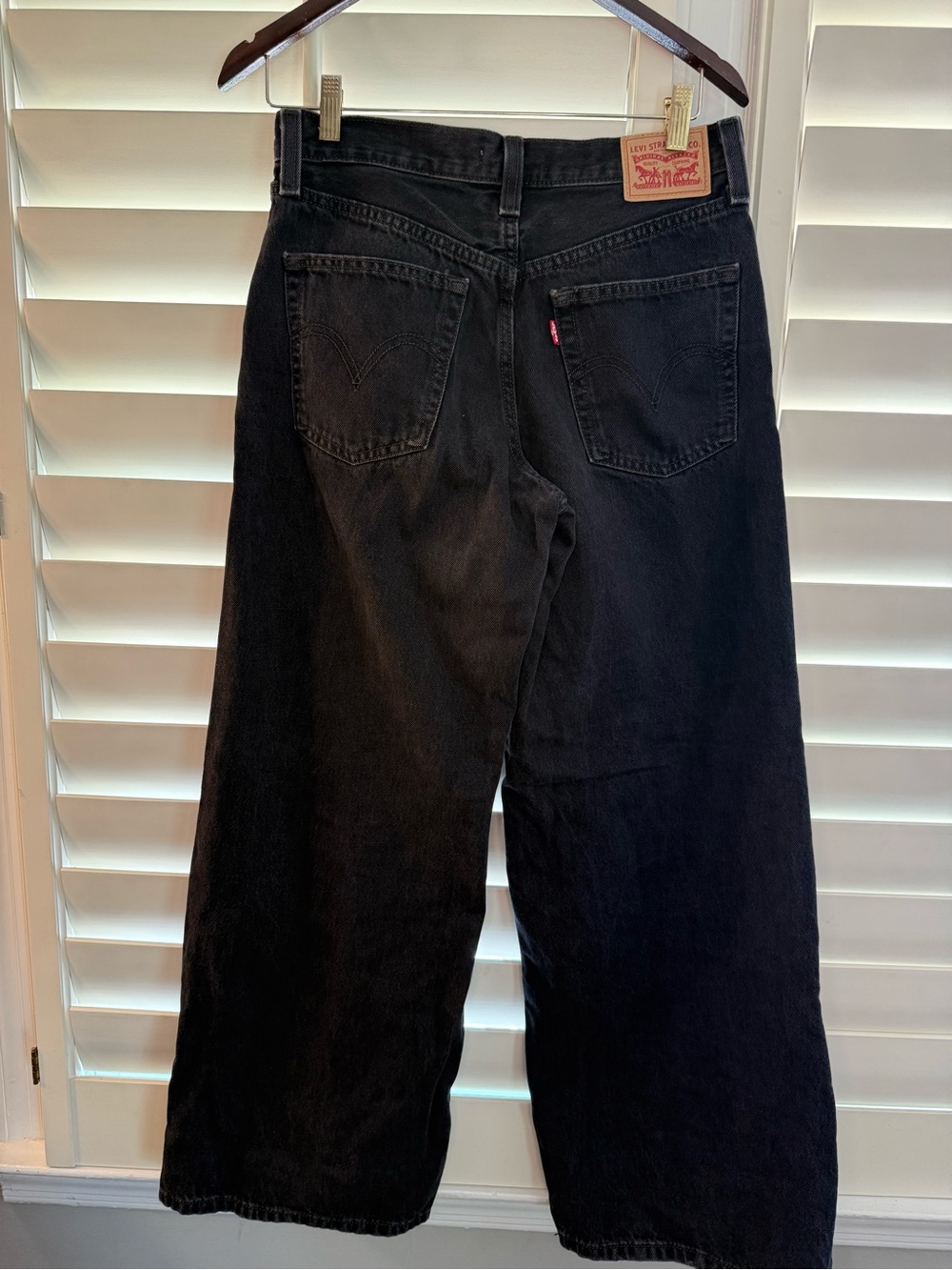 Levi's Women’s Black Baggie Wide-Leg